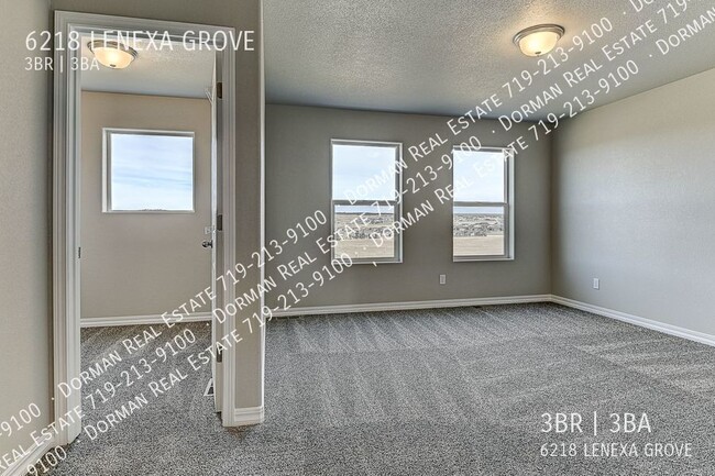 Building Photo - $500 OFF the first month of rent! Brand ne...