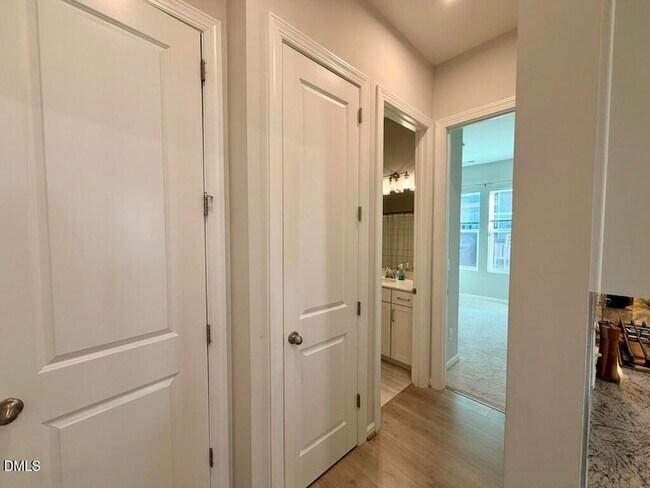 Building Photo - 52 Comfort Ct