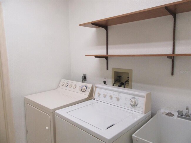 Building Photo - 23252 McQueeney Ave