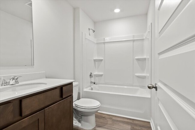Building Photo - 9948 Sequoyah Cove Dr