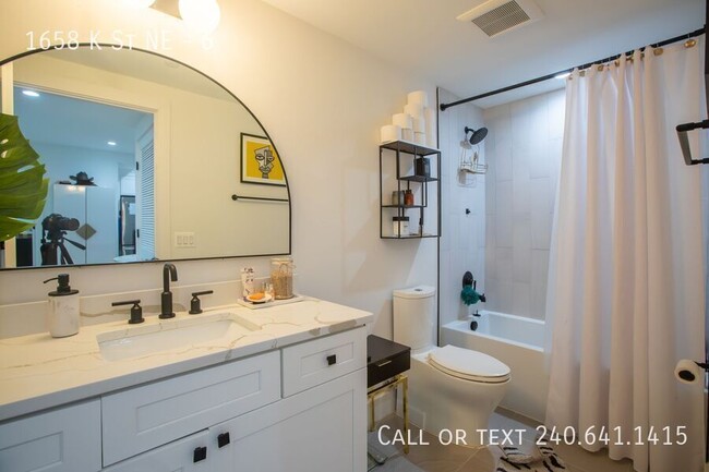 Building Photo - 1658 K St NE