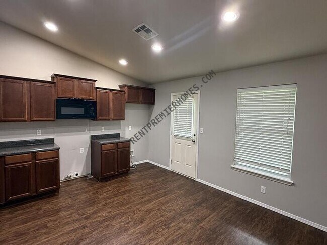Building Photo - 9127 S 256th E Ave