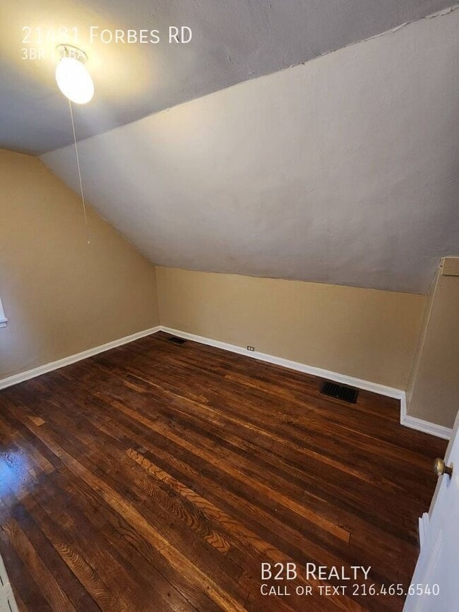 Building Photo - 21481 Forbes Rd