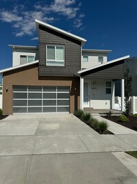 Building Photo - Beautiful Park City Home for rent!