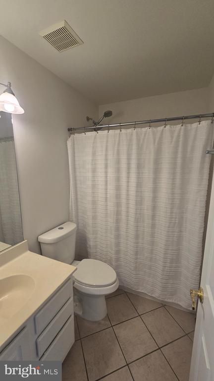 Building Photo - 9203 Acer Ln