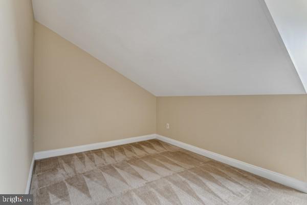 Building Photo - 5053 Donovan Dr