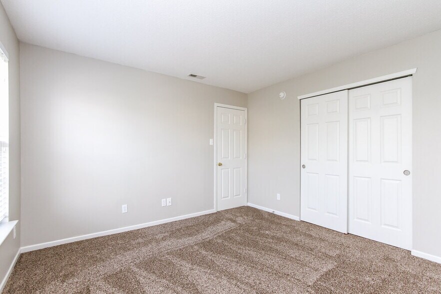 Building Photo - 9996 Olympic Cir