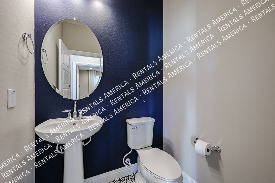 Building Photo - 1400 Flintlock Dr