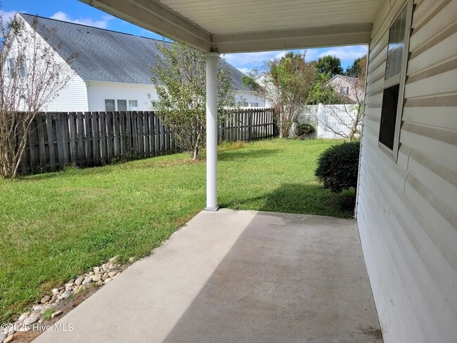 Building Photo - 3032 Edward Ct