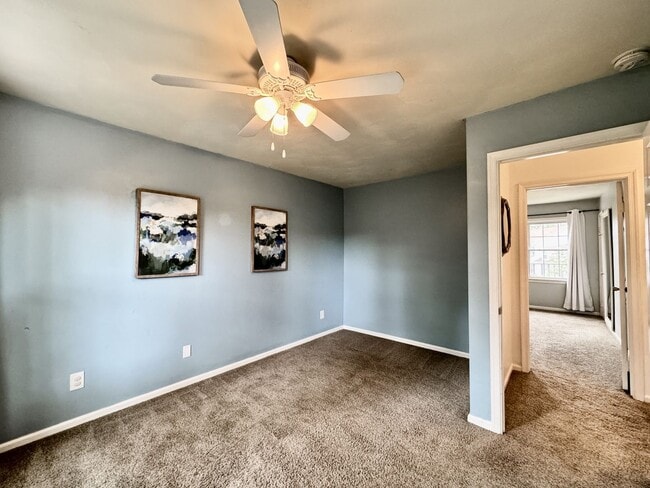 Building Photo - Ready NOW! A Spacious Home in Beautiful Pi...