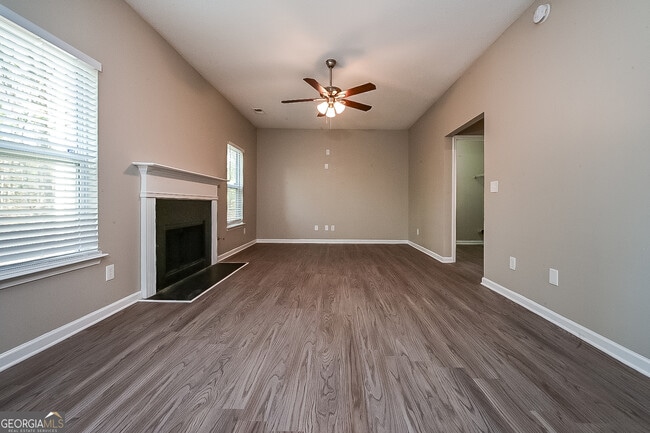 Building Photo - 541 Rosalind Terrace