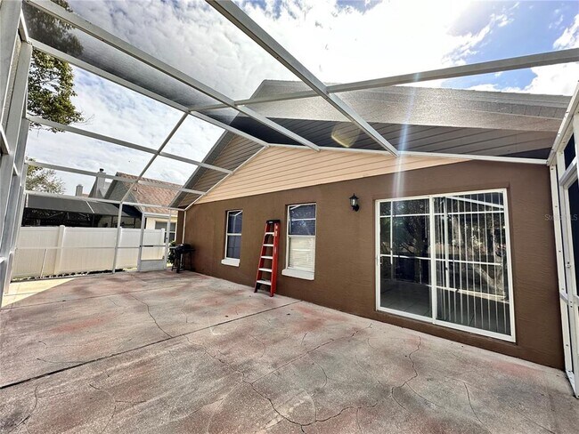 Building Photo - 10903 Rushwood Way