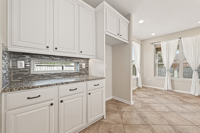 Building Photo - 19503 S Coral Honeysuckle Loop