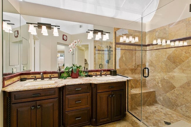 Building Photo - Beautiful and Highly Upgraded Furnished Home in the 55+ Community of Palmia!