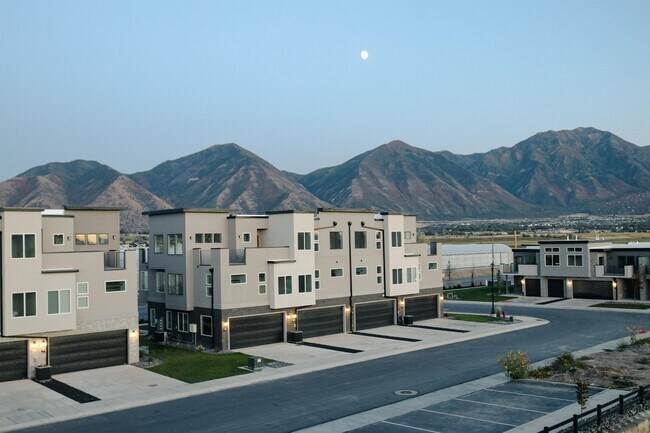 Building Photo - 1778 N 510 W
