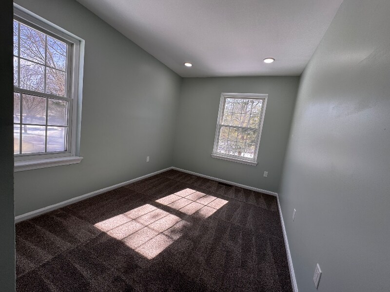 Building Photo - 106 Franklin Ct