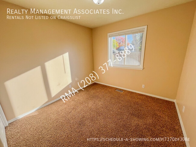 Building Photo - 9887 W Mesquite Ct