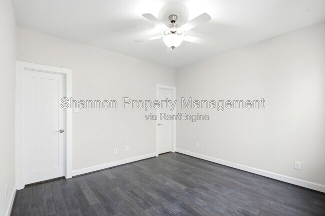 Building Photo - 849 Fisher St