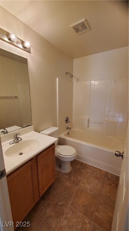 Building Photo - 962 Grand Cerritos Ave