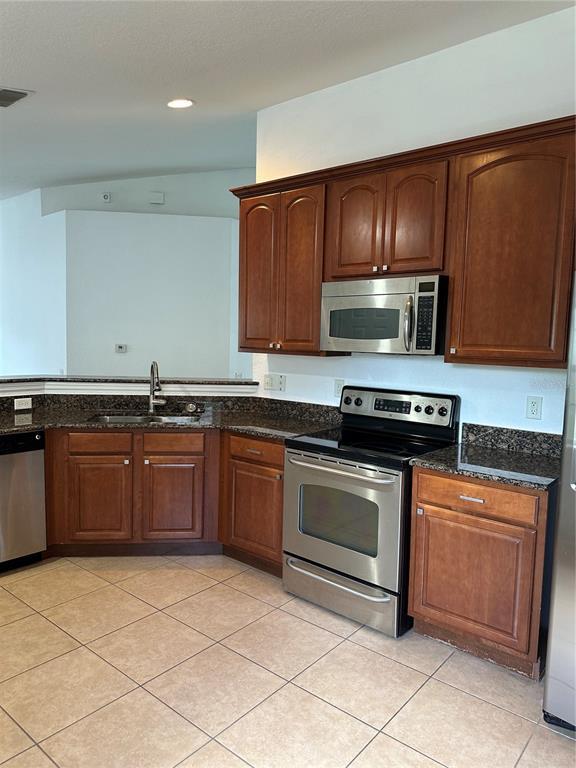 Building Photo - 412 Hilgard Cove