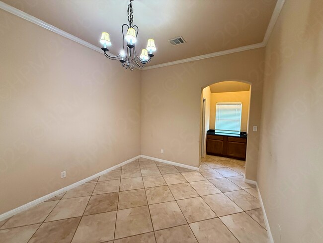 Building Photo - 18434 Rogers Bend