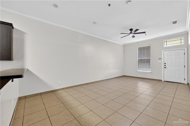 Building Photo - 3217 W Sprague St