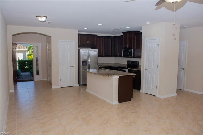 Building Photo - 3724 Crofton Court