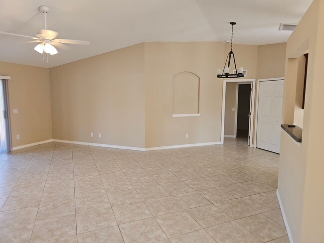 Building Photo - Welcome Home