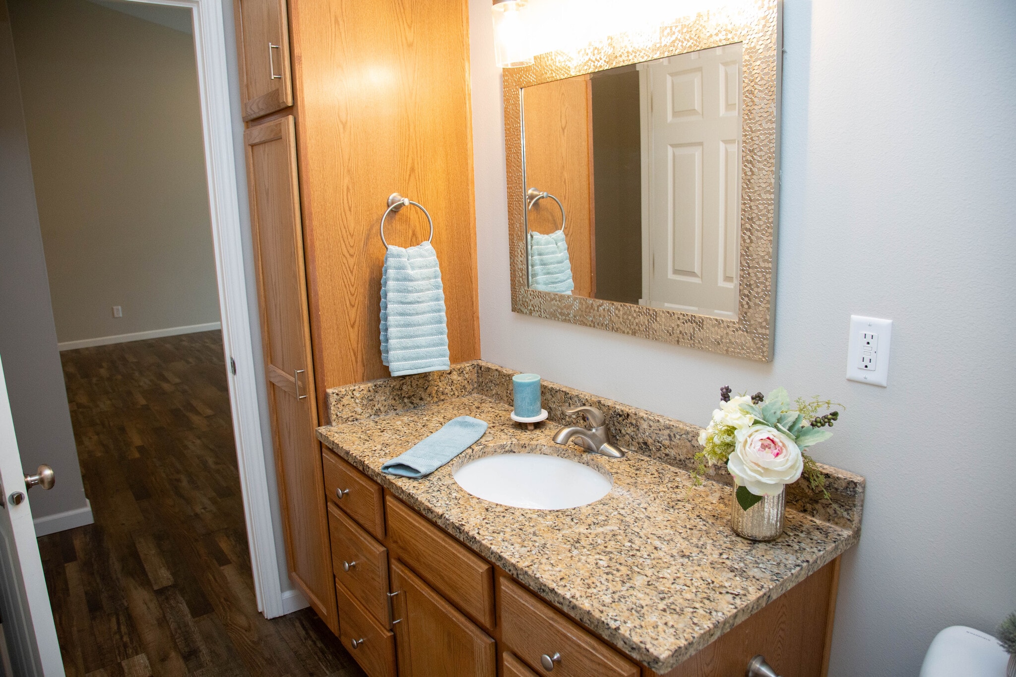 Building Photo - 2270 Fawn View Dr