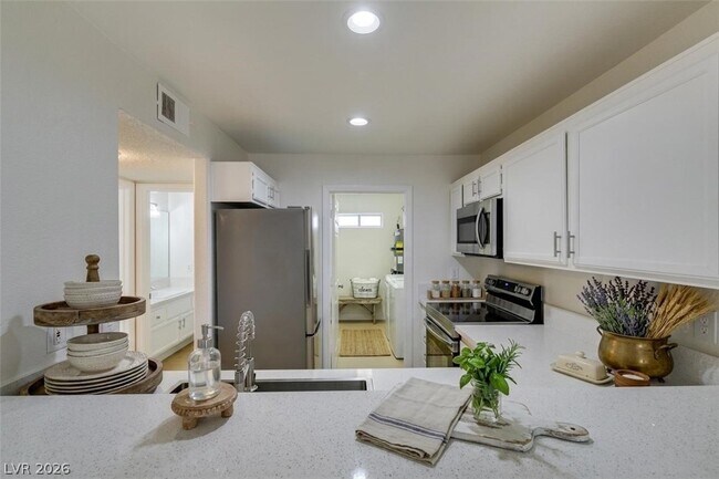 Building Photo - 1800 S Edmond St