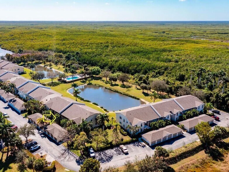 Building Photo - 338 Newport Dr