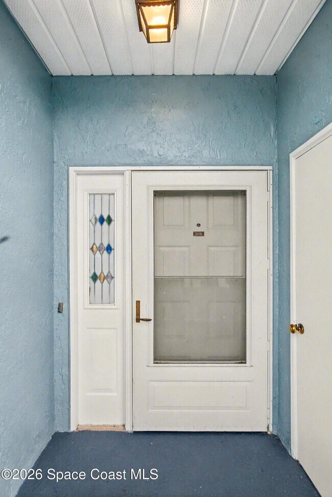 Building Photo - 2109 Hidden Grove Ln