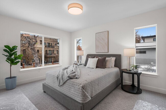 Building Photo - Luxury Cherry Creek Home Available Now! | ...