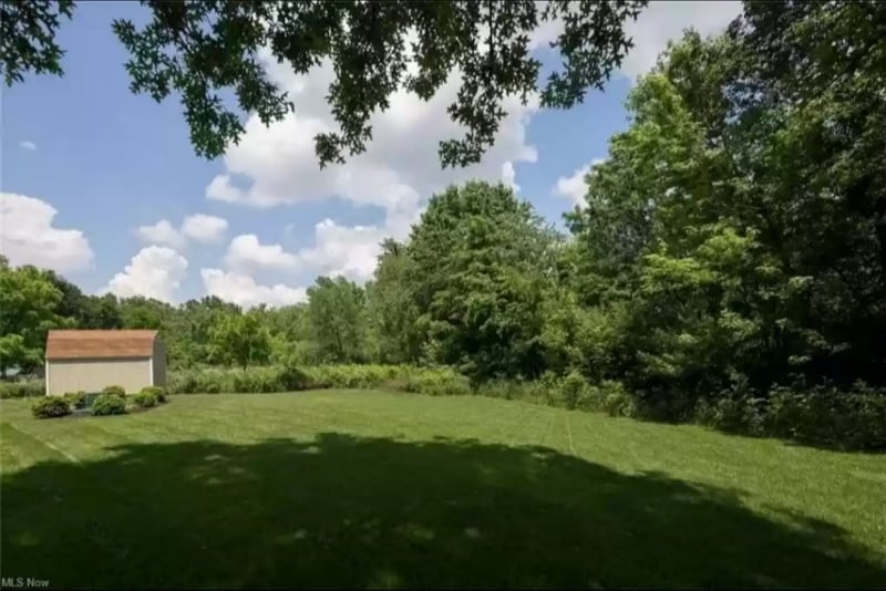 Building Photo - 1378 Devon Dr NW