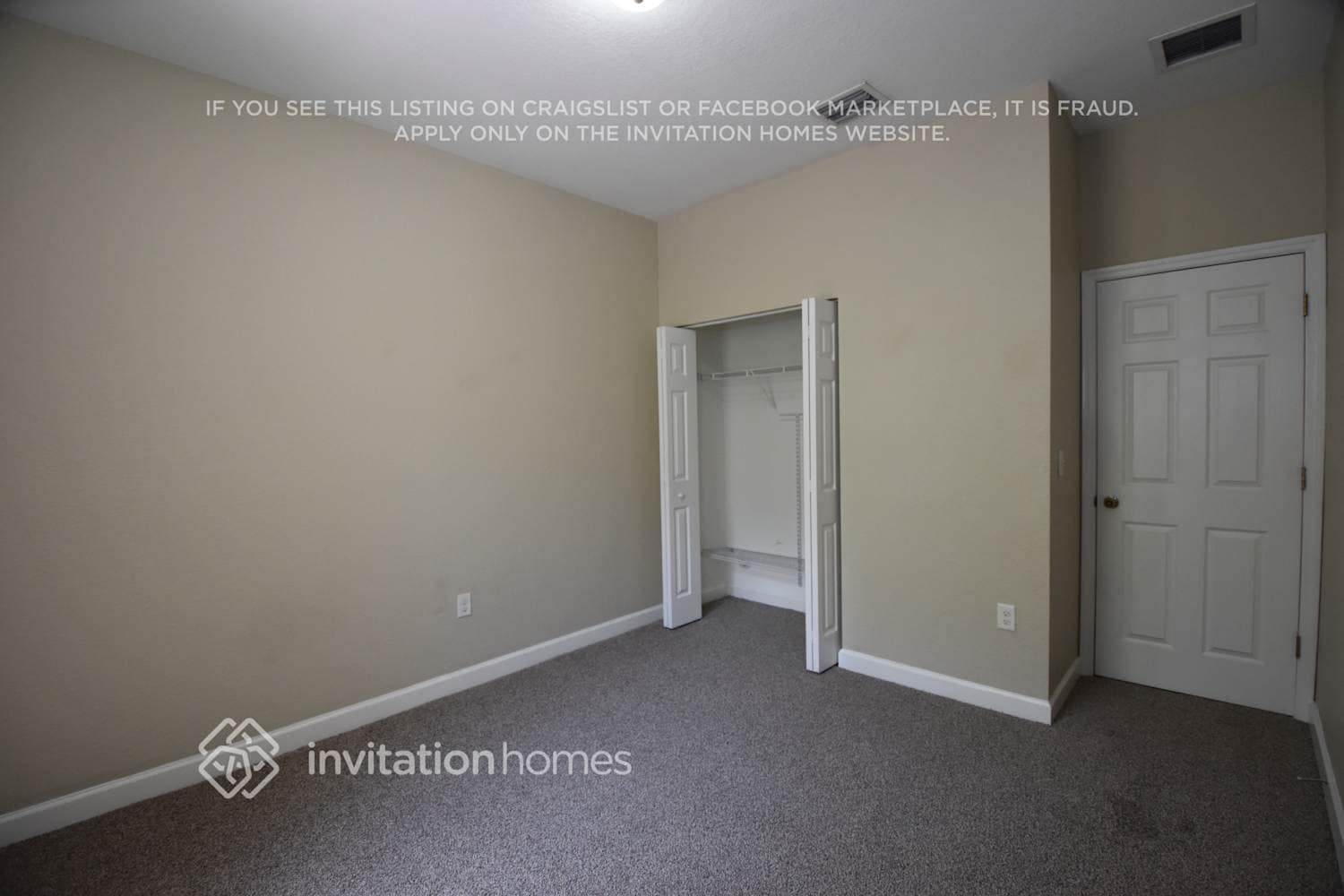 Building Photo - 20769 NE 10th Ct