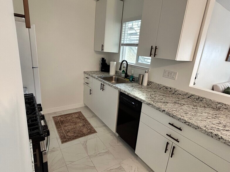 Building Photo - 8990 19th St