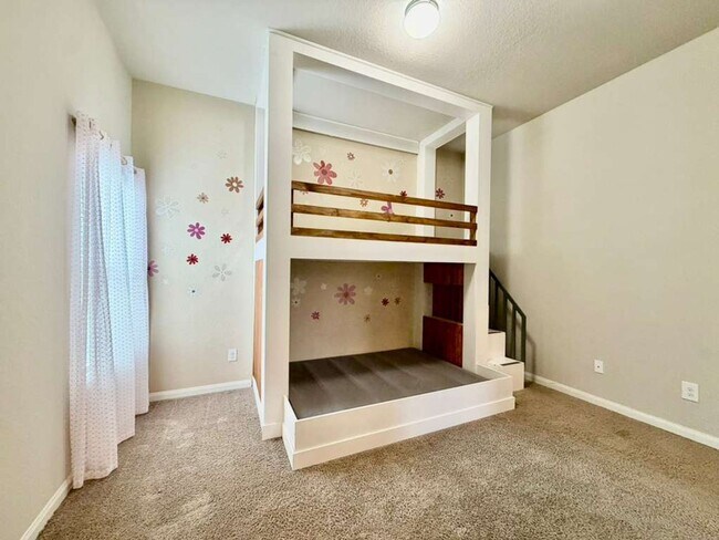 Building Photo - 32125 Cardamom Wy