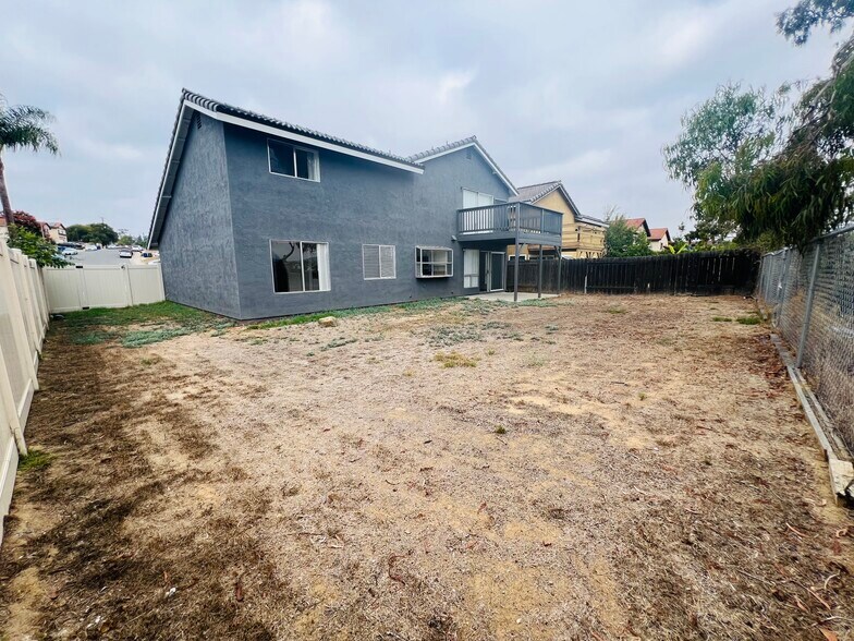 Building Photo - 201 Via Tapia