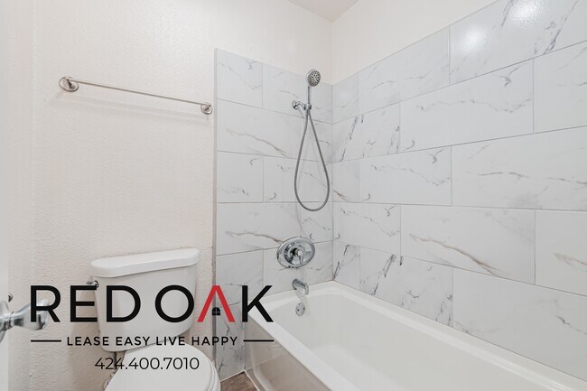 Building Photo - 1930 S Del Mar Ave