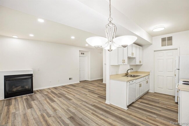 Building Photo - 2231 Marissa Way