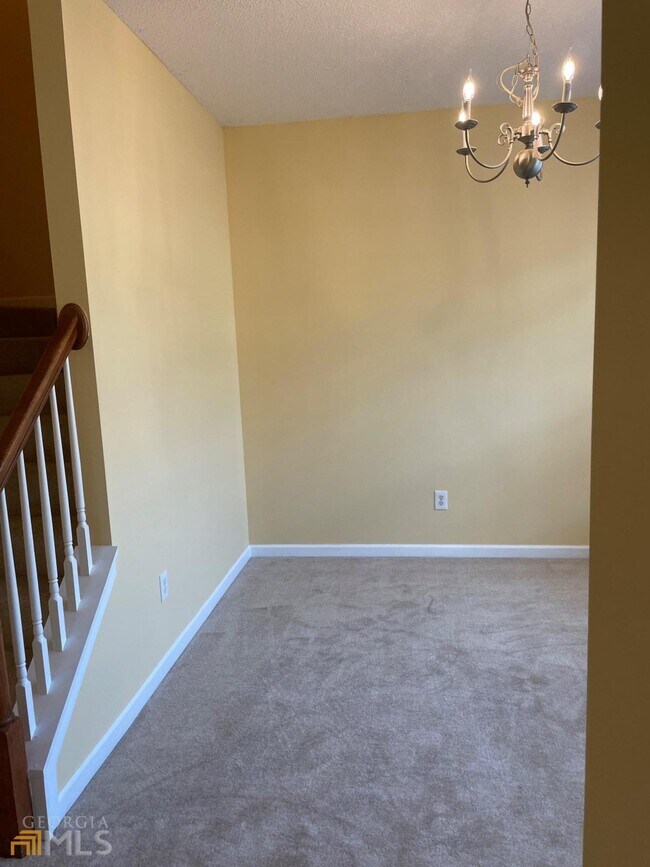 Building Photo - 237 Timber Wolf Trail