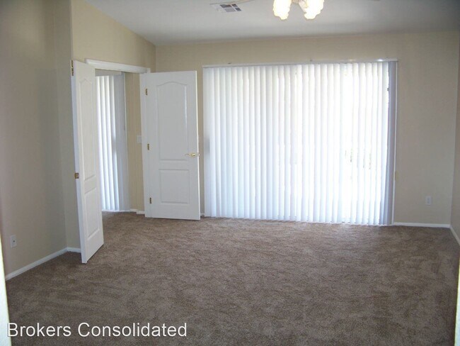 Building Photo - 2 br, 2 bath House - 1372 Harbour Drive