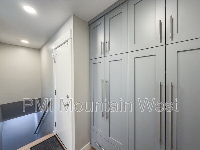 Building Photo - 76 W 1300 S