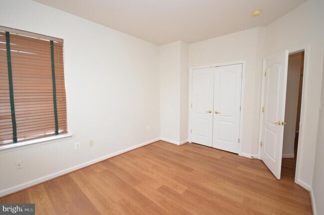 Building Photo - 6723 Applemint Ln
