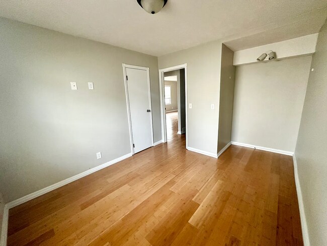 Building Photo - 7330 S 71st St – 2 Bed/1 Bath Ranch in La Vista | Fenced Yard, Attached Garage, Quiet Neighborhood