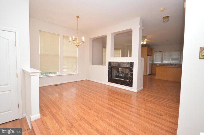 Building Photo - 6723 Applemint Ln