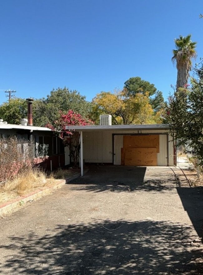Building Photo - Inviting 3-Bedroom, 2-Bath Manufactured Ho...