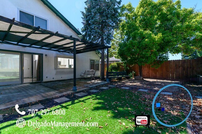 Building Photo - 332 Robles Way