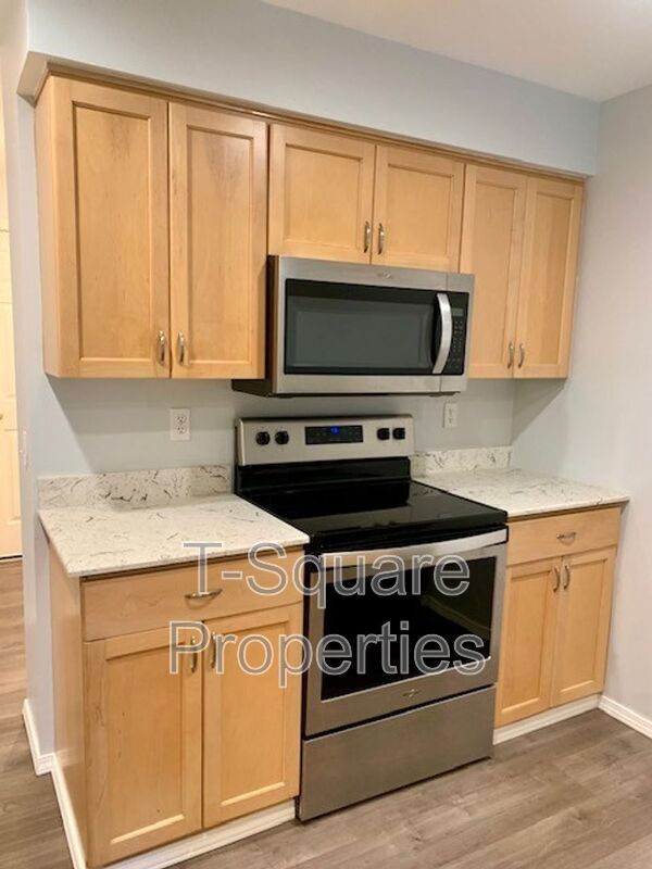 Building Photo - 13252 NE 183rd St