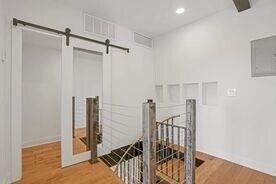 Building Photo - 9009 Riverside Pl